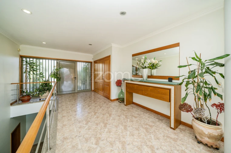 Moradia T7 para Venda em Ferreiros e Gondizalves Foto 8