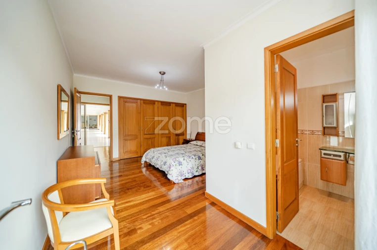 Moradia T7 para Venda em Ferreiros e Gondizalves Foto 35