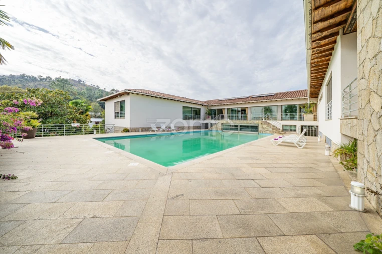 Moradia T7 para Venda em Ferreiros e Gondizalves Foto 47