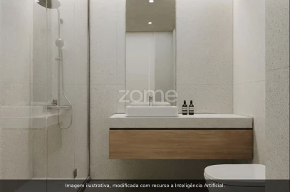 Apartamento T2 para Venda em Aldoar, Foz do Douro e Nevogilde