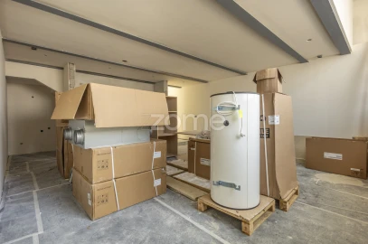Apartamento T2 para Venda em Aldoar, Foz do Douro e Nevogilde