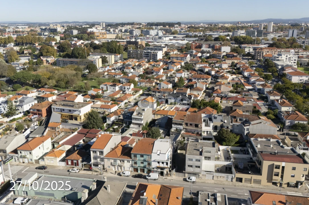 Apartamento T2 para Venda em Aldoar, Foz do Douro e Nevogilde Foto 27