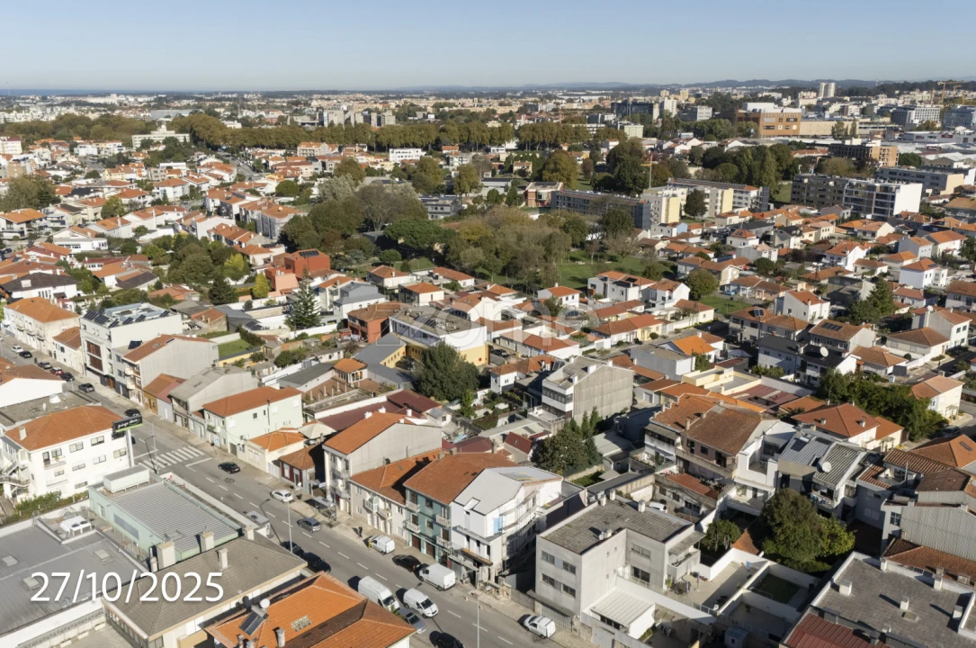 Apartamento T2 para Venda em Aldoar, Foz do Douro e Nevogilde Foto 29