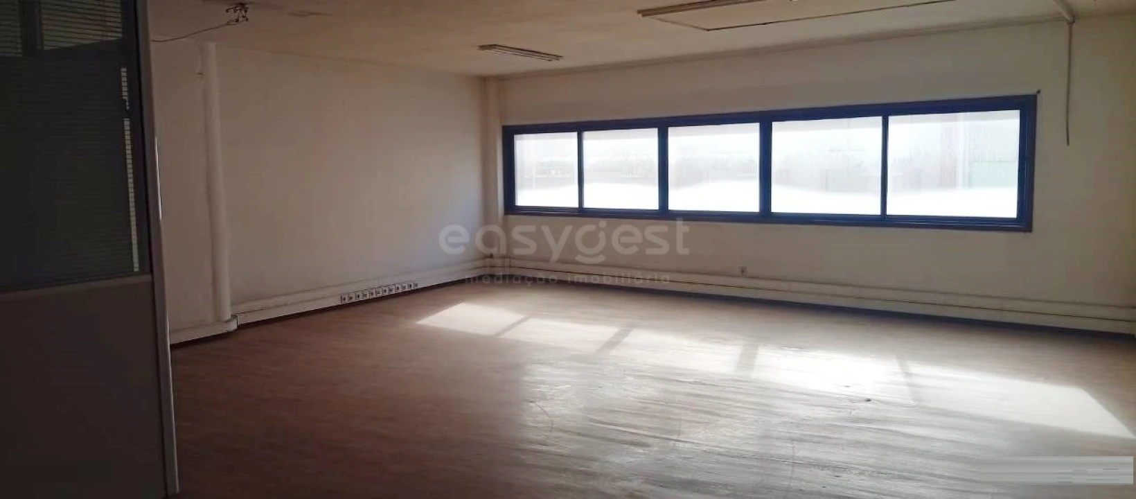 Escritório para Venda em Leiria, Pousos, Barreira e Cortes Foto 2