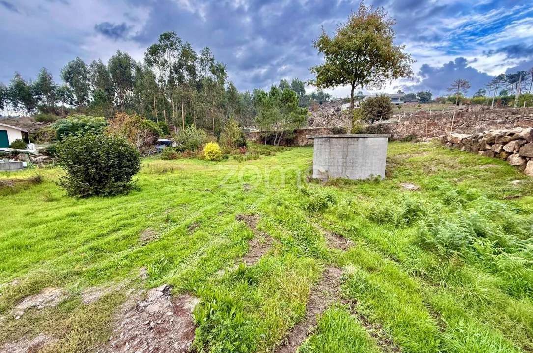 Terreno para Venda em Eiriz Foto 3