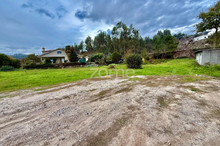 Terreno para Venda em Eiriz Foto 4