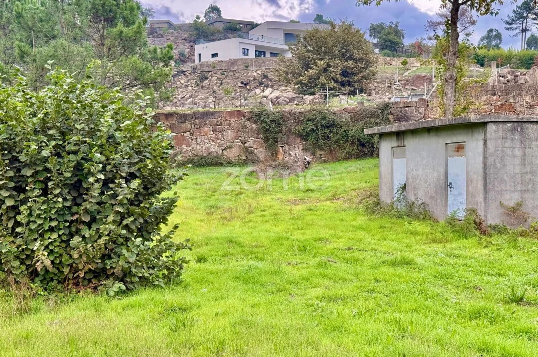 Terreno para Venda em Eiriz Foto 7