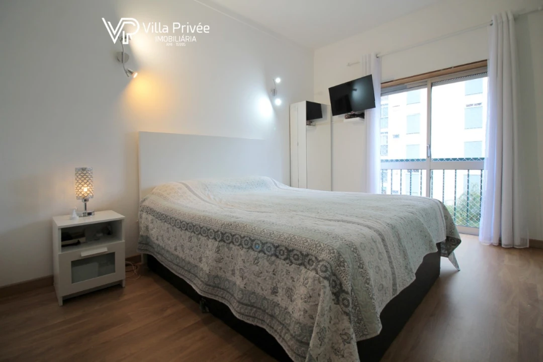 Apartamento T3 para Venda em Santo Antonio dos Olivais Foto 17