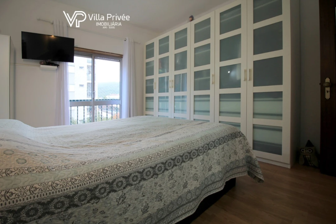 Apartamento T3 para Venda em Santo Antonio dos Olivais Foto 20