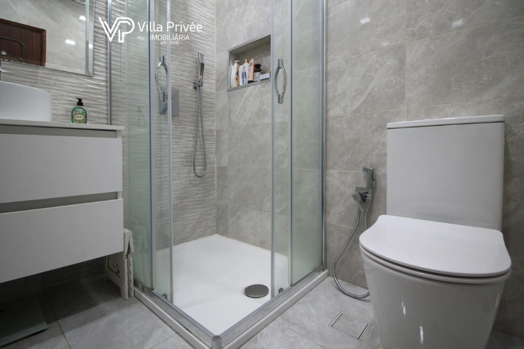 Apartamento T3 para Venda em Santo Antonio dos Olivais Foto 21