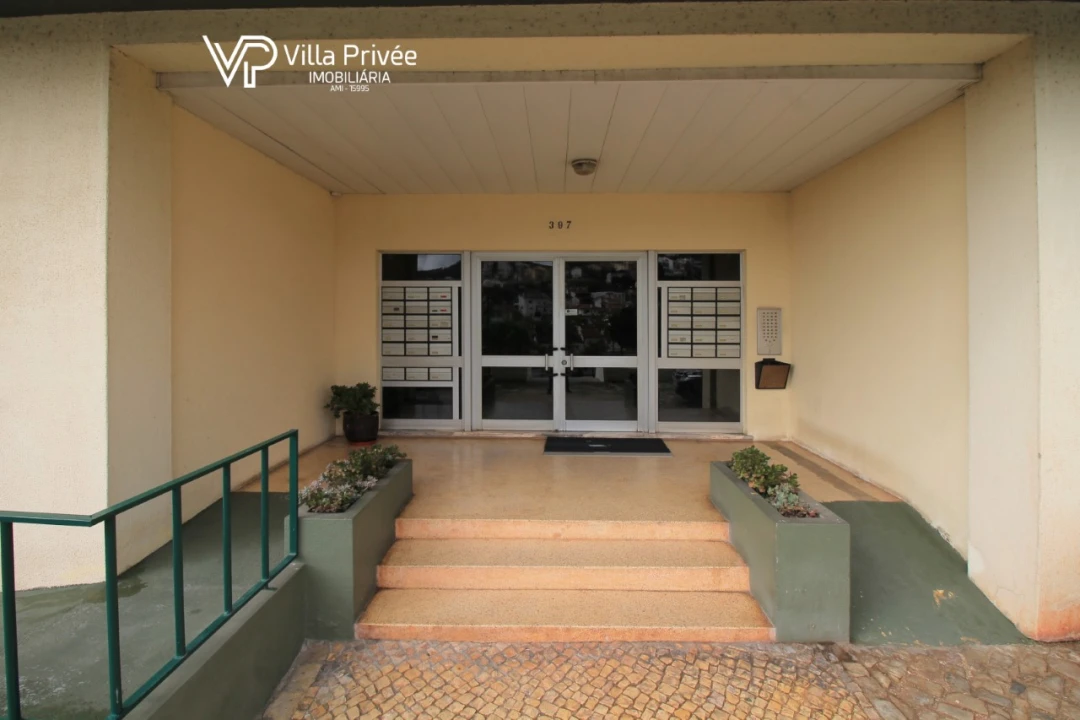 Apartamento T3 para Venda em Santo Antonio dos Olivais Foto 29