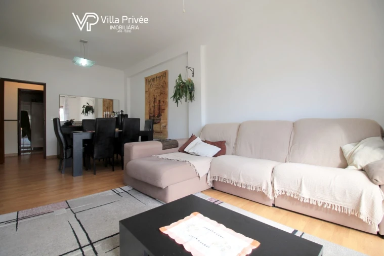 Apartamento T3 para Venda em Santo Antonio dos Olivais Foto 5