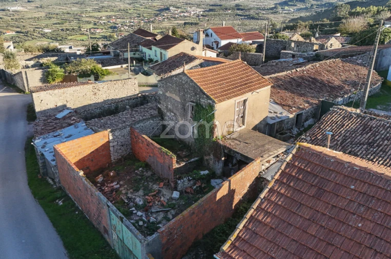 Moradia T2 para Venda em São Miguel, Santa Eufémia e Rabaçal Foto 33
