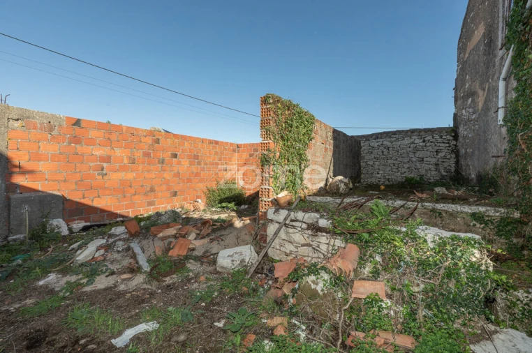 Moradia T2 para Venda em São Miguel, Santa Eufémia e Rabaçal Foto 4