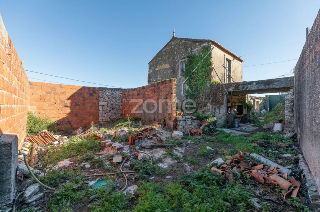 Moradia T2 para Venda em São Miguel, Santa Eufémia e Rabaçal Foto 2