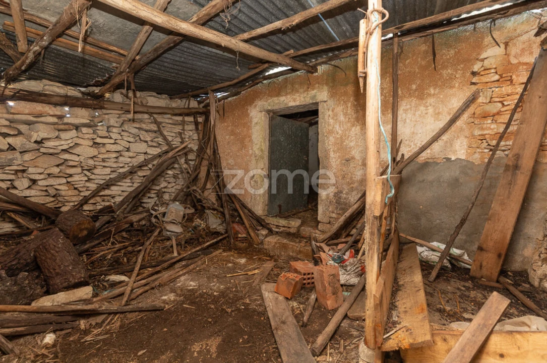 Moradia T2 para Venda em São Miguel, Santa Eufémia e Rabaçal Foto 24