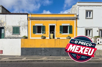 Moradia T3 para Venda em Ponta Delgada (São Pedro)