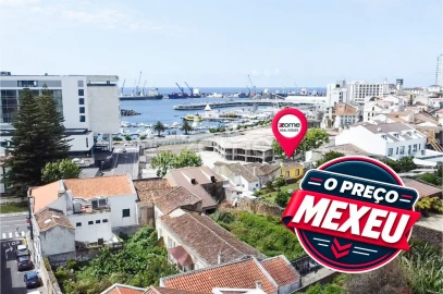 Moradia T3 para Venda em Ponta Delgada (São Pedro)