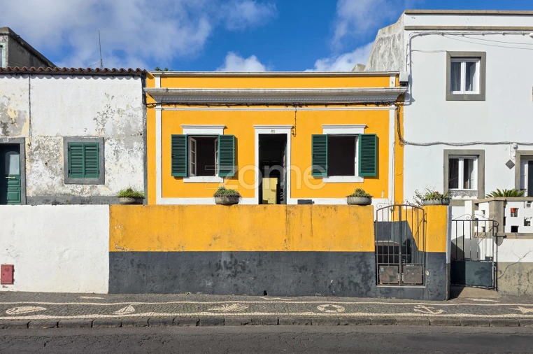 Moradia T3 para Venda em Ponta Delgada (São Pedro) Foto 2