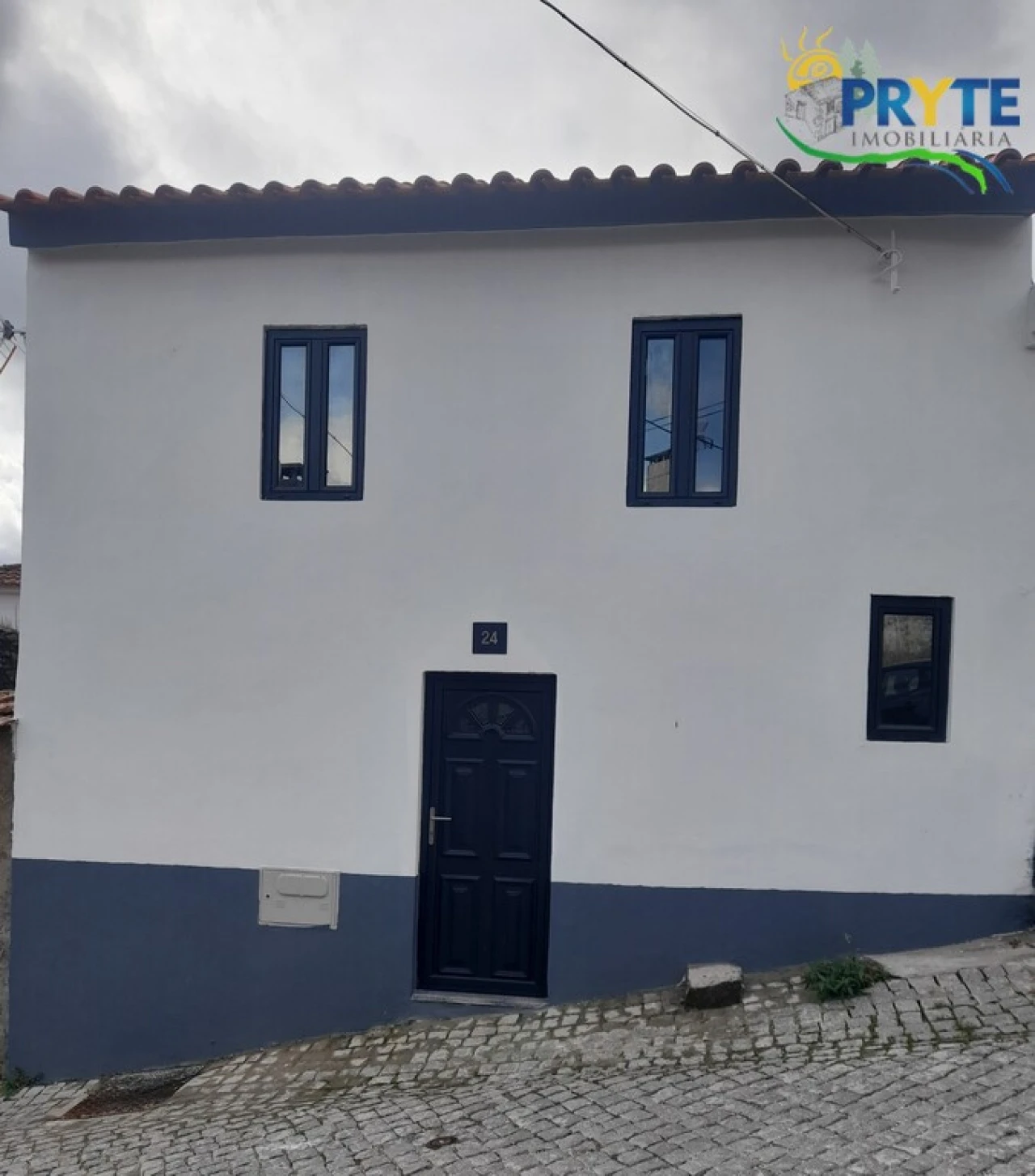 Moradia T1 para Venda em Castanheira de Pêra e Coentral Foto 2