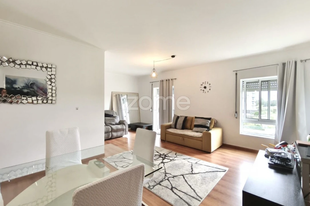 Apartamento T2 para Venda em Fajã de Baixo Foto 6