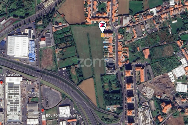 Apartamento T2 para Venda em Fajã de Baixo Foto 22