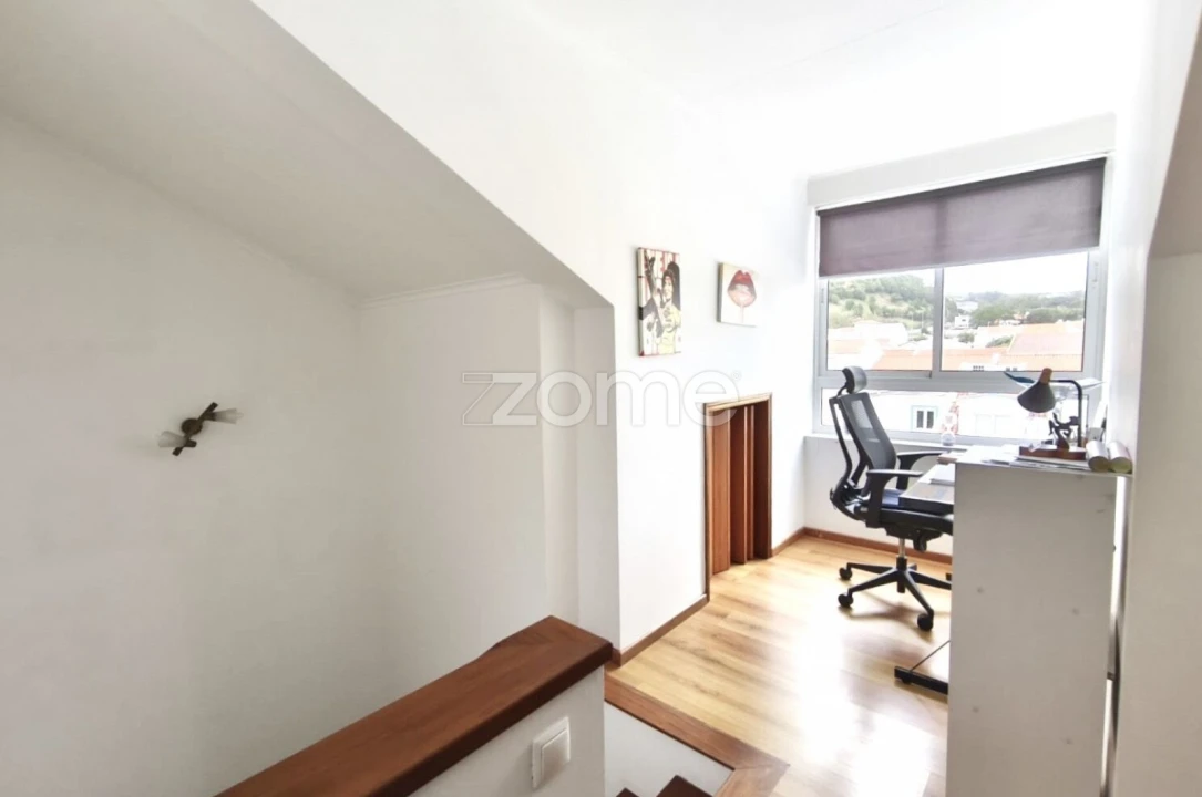 Apartamento T2 para Venda em Fajã de Baixo Foto 14
