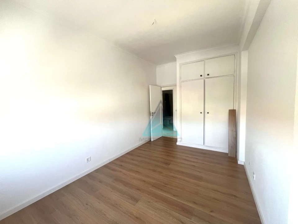 Apartamento T3 para Venda em Sado Foto 9