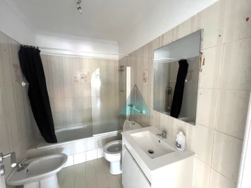 Apartamento T3 para Venda em Sado