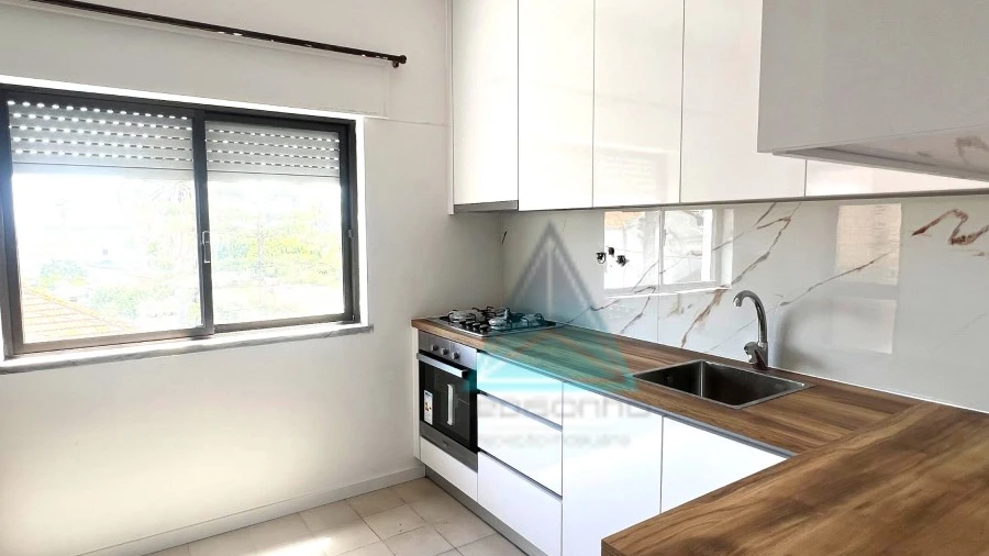 Apartamento T3 para Venda em Sado