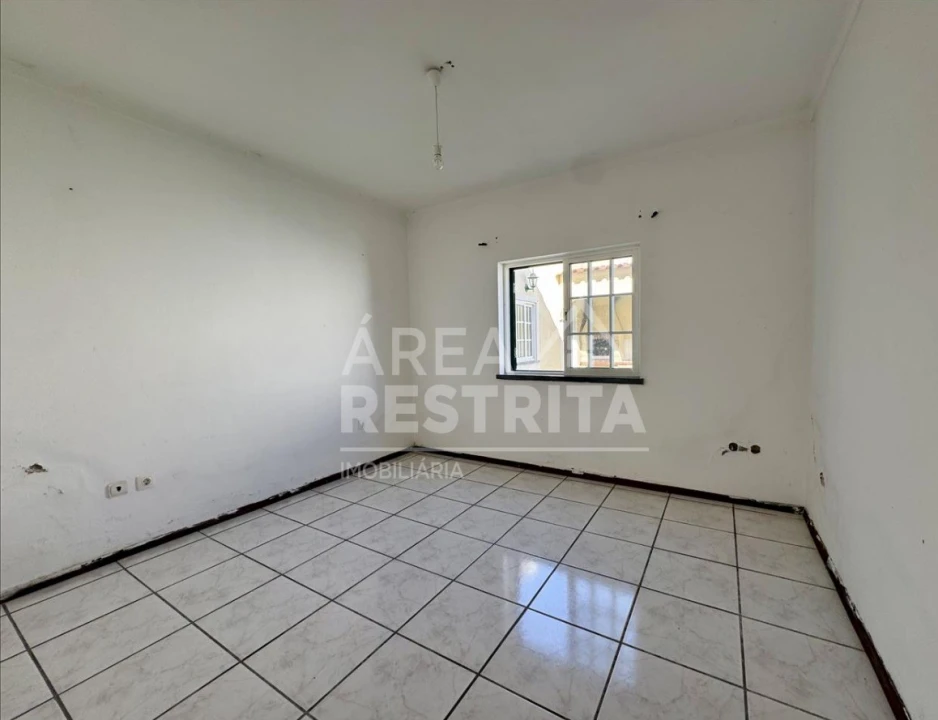Moradia T3 para Venda em Azeitão (São Lourenço e São Simão) Foto 7