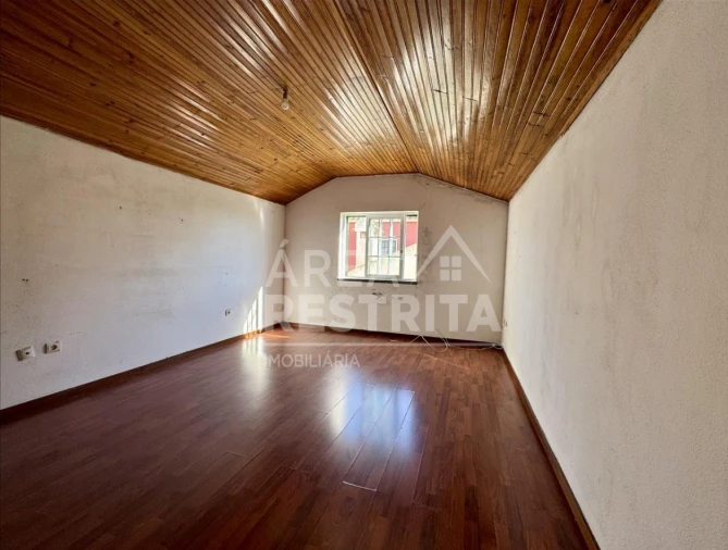 Moradia T3 para Venda em Azeitão (São Lourenço e São Simão) Foto 10