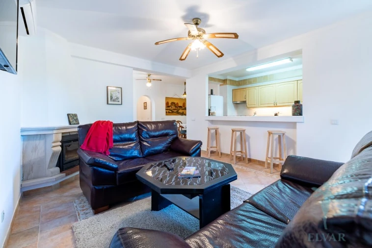 Moradia T2 para Arrendamento em Alvor Foto 4