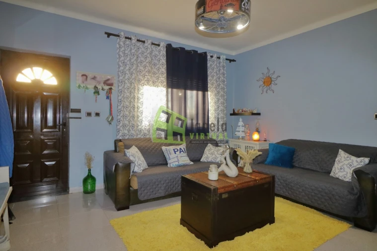 Moradia T4 para Venda em Samora Correia Foto 7