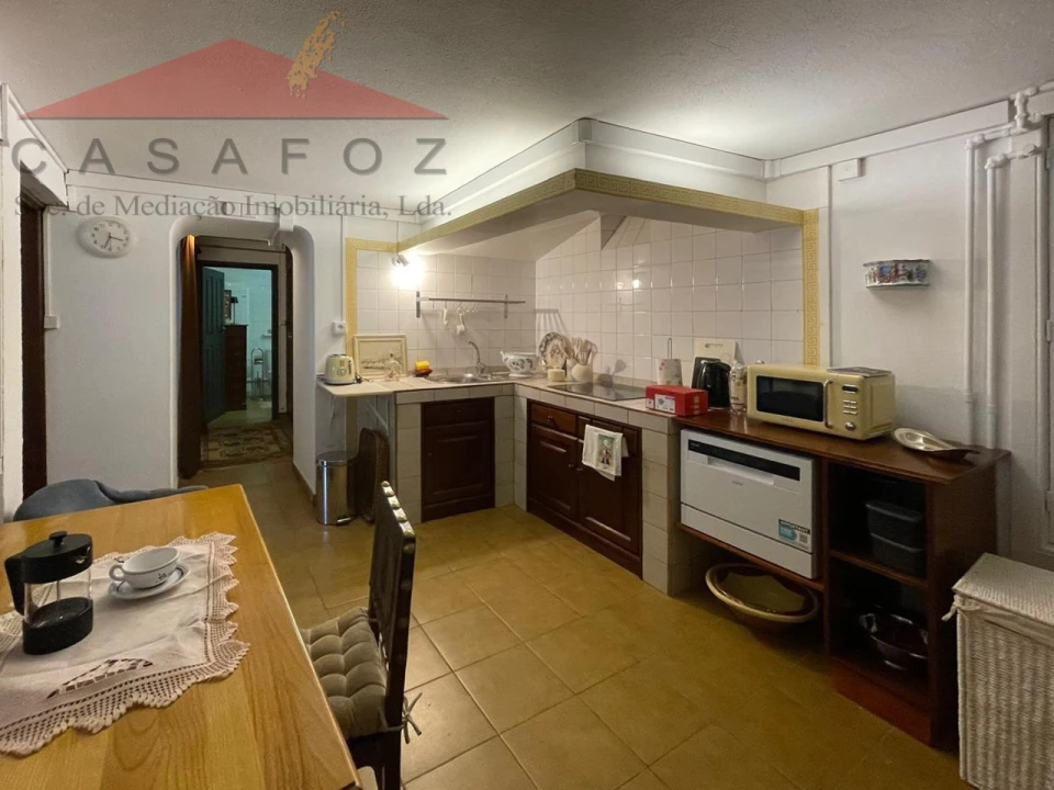 Apartamento T1 para Arrendamento em Lordelo do Ouro e Massarelos Foto 5