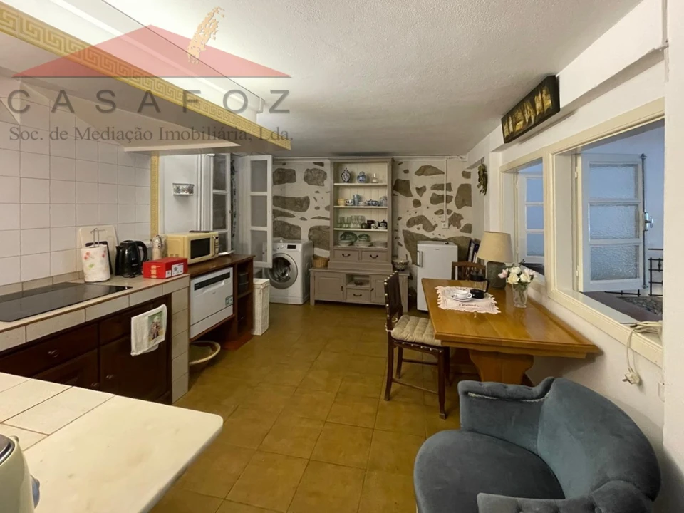 Apartamento T1 para Arrendamento em Lordelo do Ouro e Massarelos Foto 4