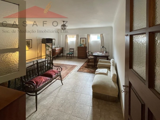 Apartamento T1 para Arrendamento em Lordelo do Ouro e Massarelos Foto 9