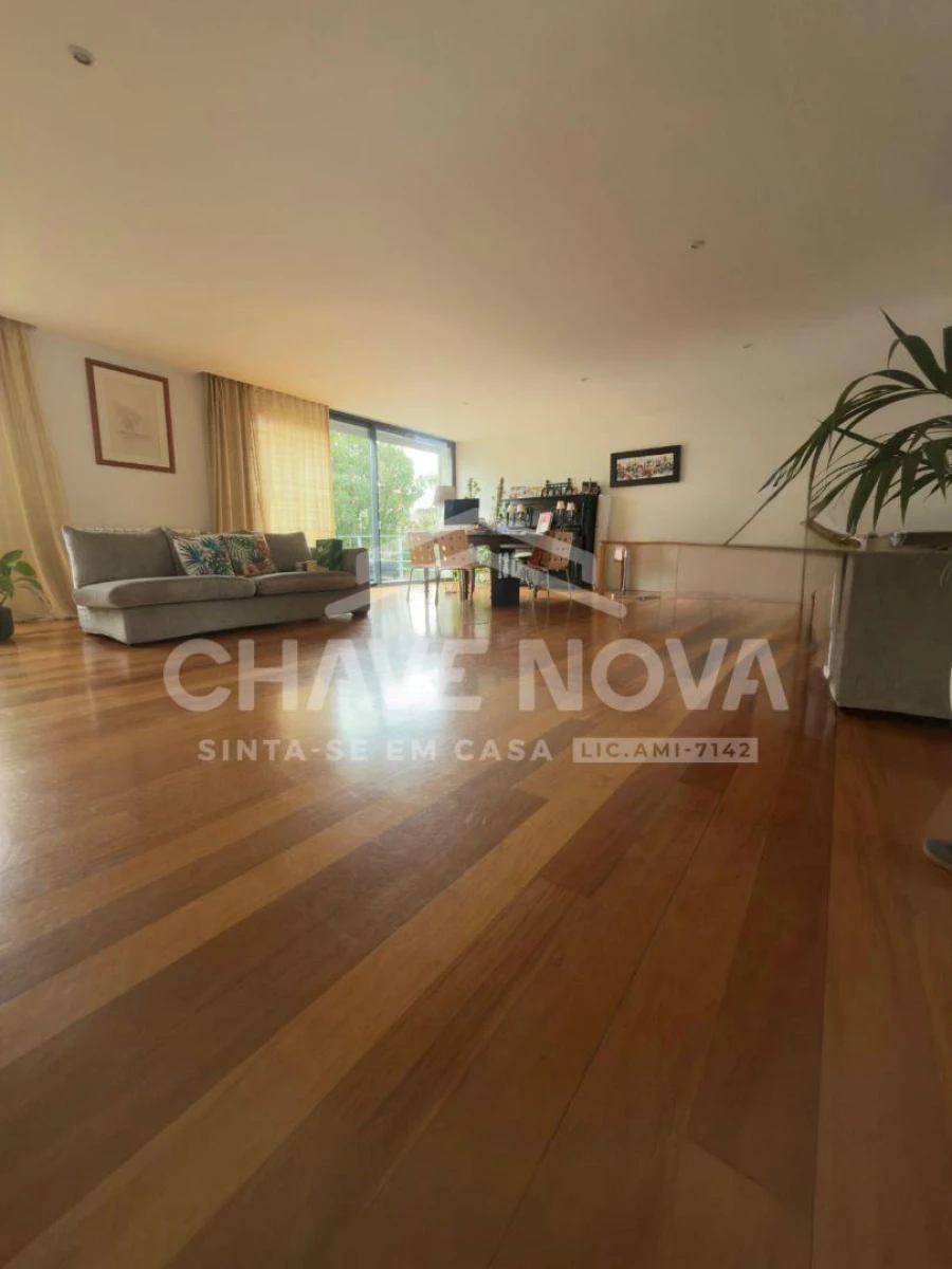 Moradia T4 para Venda em Aldoar, Foz do Douro e Nevogilde Foto 10