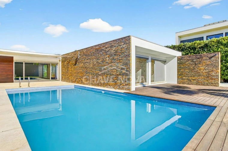 Moradia T4 para Venda em Labruge Foto 2