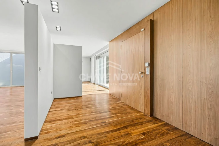 Moradia T4 para Venda em Labruge Foto 21