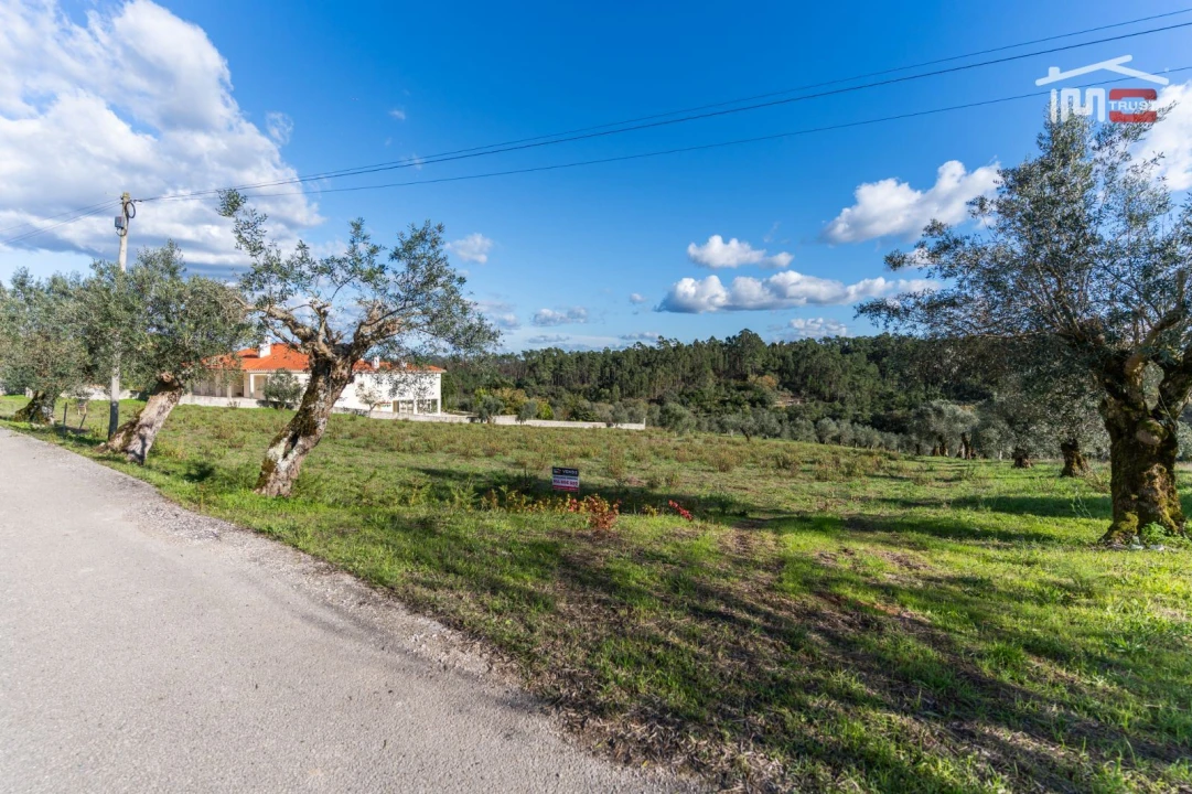 Terreno para Venda em Atouguia Foto 13