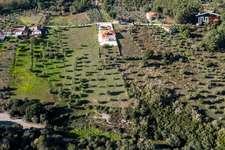 Terreno para Venda em Atouguia Foto 10
