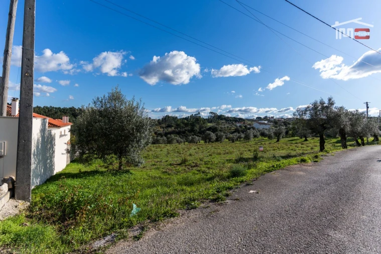 Terreno para Venda em Atouguia Foto 11