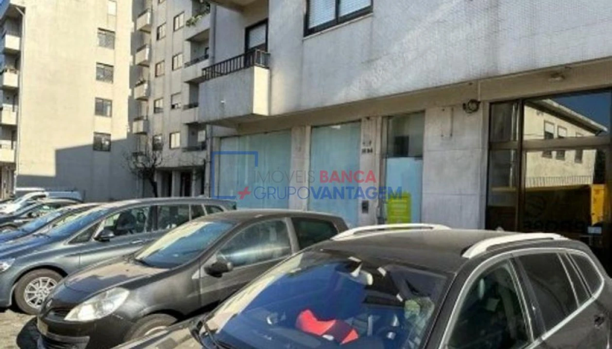 Loja para Venda em Rio Tinto Foto 18