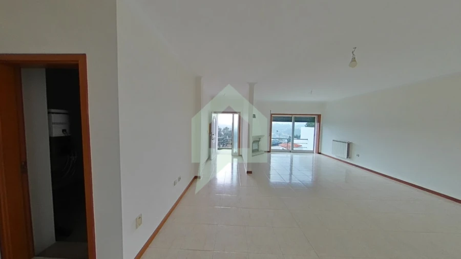 Moradia T4 para Venda em Abade de Neiva Foto 29