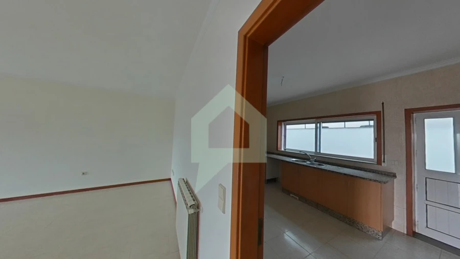 Moradia T4 para Venda em Abade de Neiva Foto 30