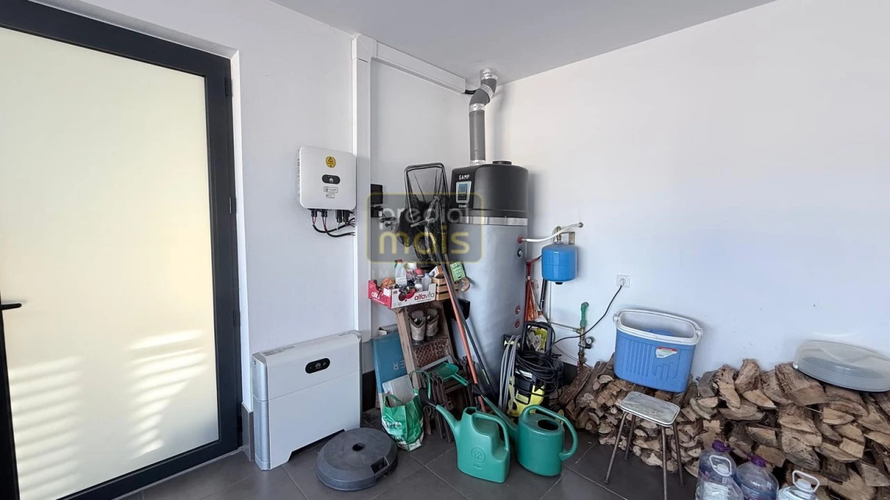 Moradia T3 para Venda em Louro Foto 33