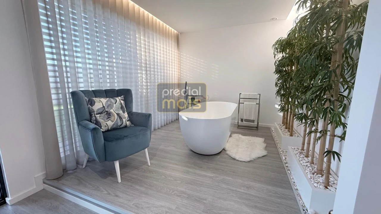 Moradia T3 para Venda em Louro Foto 19