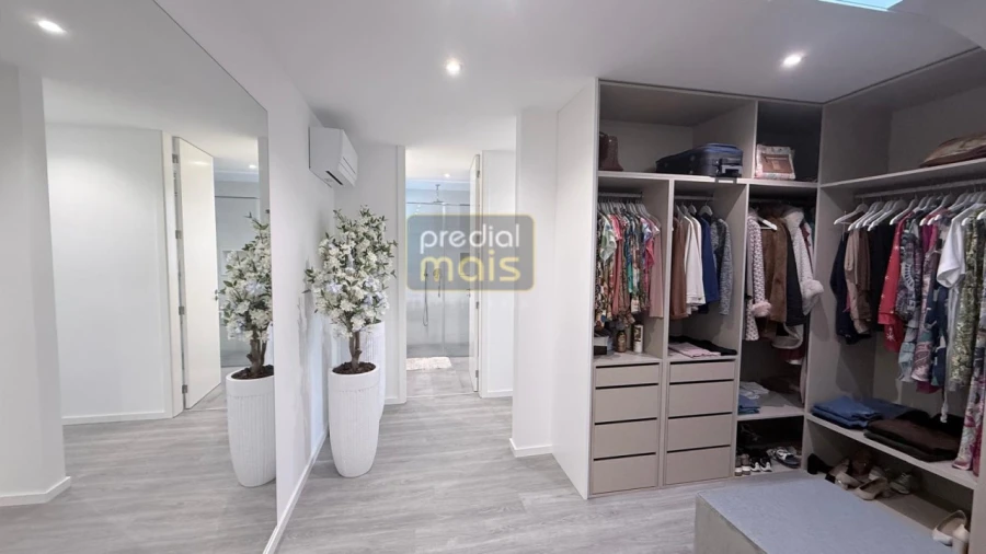 Moradia T3 para Venda em Louro Foto 21