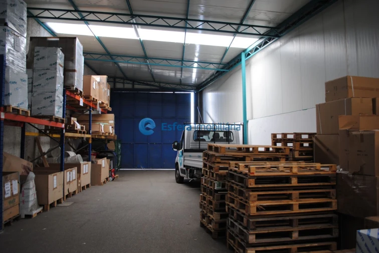 Loja para Arrendamento em Castêlo da Maia Foto 19